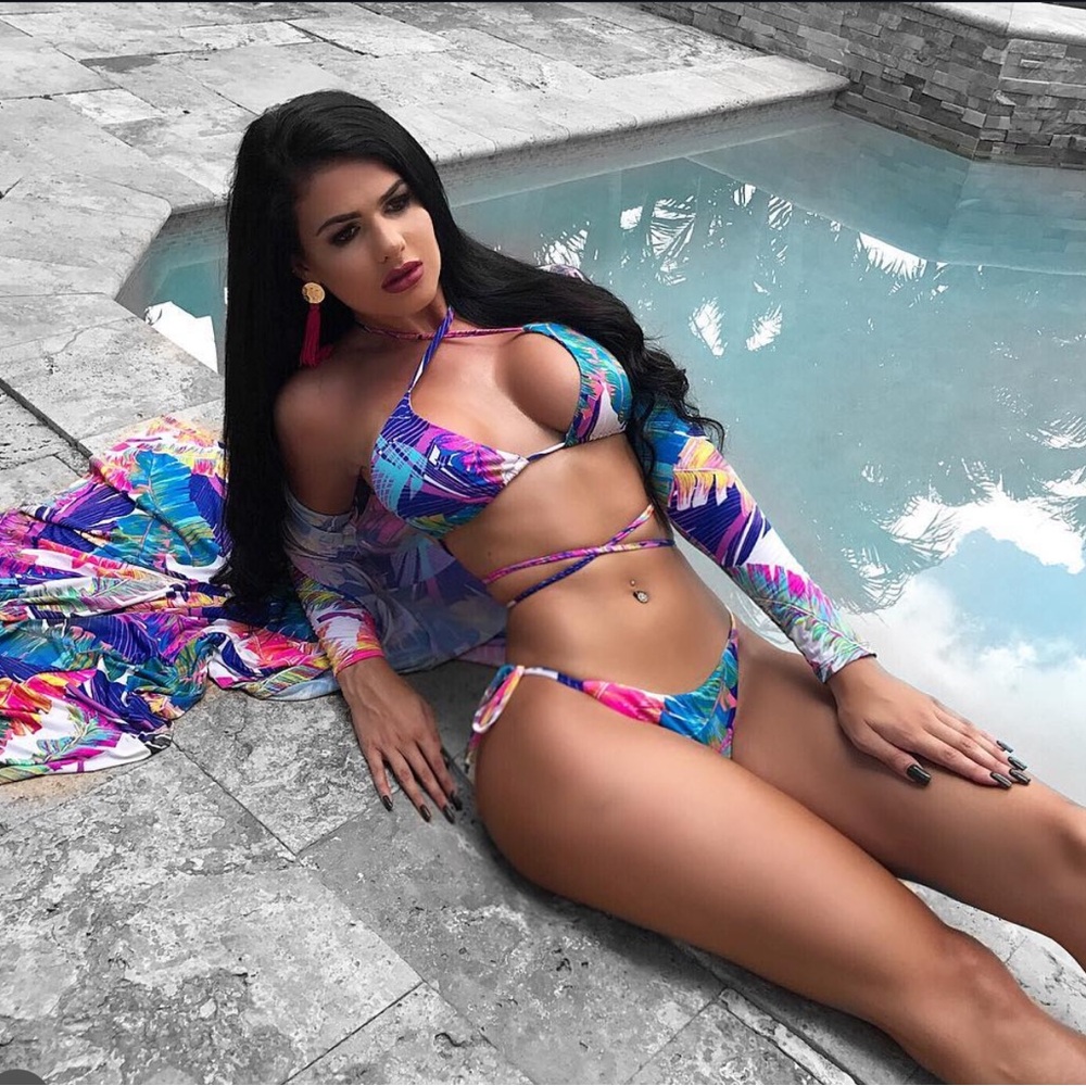 BRAND NEW 3 PIECE BIKINI SWIM SET & MATCHING COVER UP!